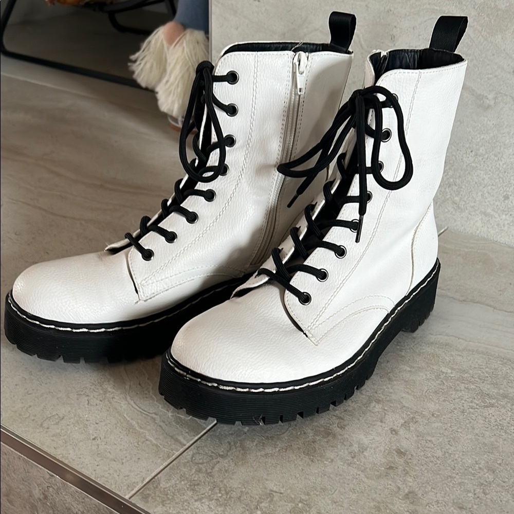 Stylish White Lace-Up Boots